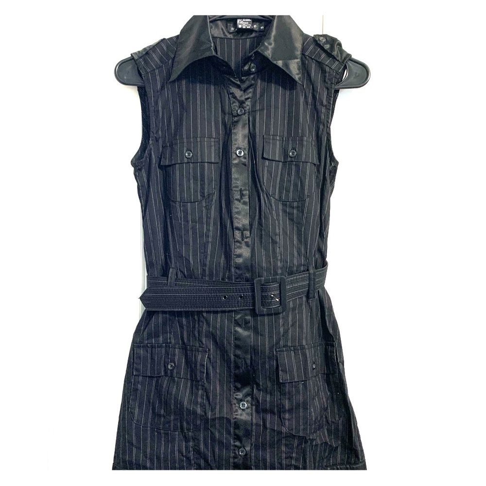 Women’s sleeveless dress